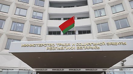 Могут ли у семьи забрать средства семейного капитала? Нюансы пояснили в Минтруда