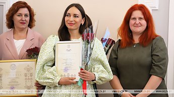 В Беларуси женщины составляют 76% работников сферы культуры