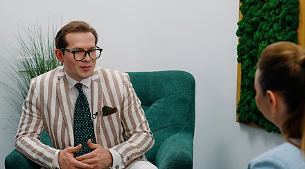 Врачи чаще носят очки, потому что линзы вредны? Рассматриваем популярный миф