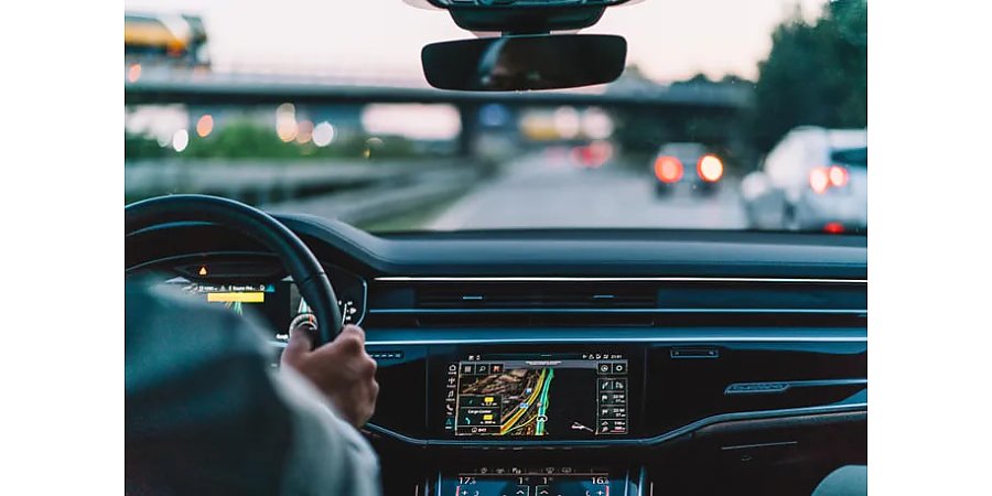 Вниманию автомобильных перевозчиков: кто обязан отчитаться до 20 октября 2025 года