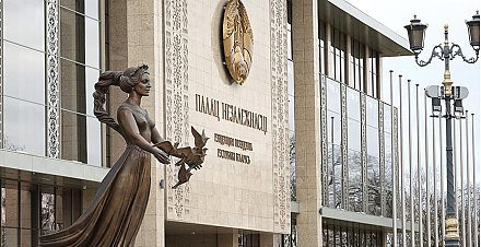 Александр Лукашенко поздравил работников печати с профессиональным праздником