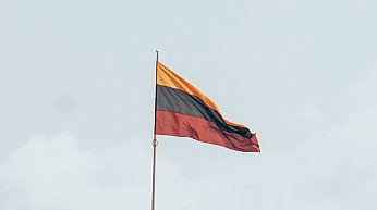 Сейм Литвы рассмотрит отказ от запрета на размещение ядерного оружия
