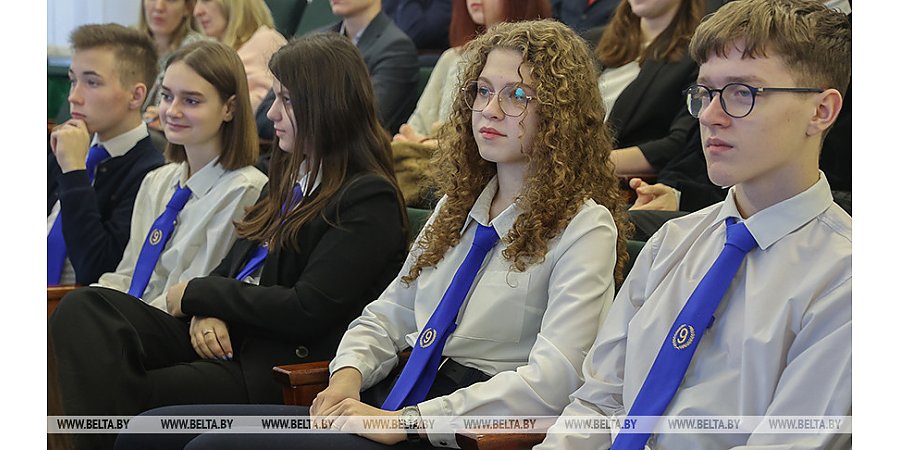 Минобразования перечислило преимущества новой итоговой аттестации 11-классников