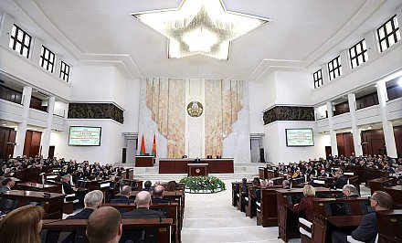 30 лет белорусского парламентаризма: от древнего вече до Национального собрания