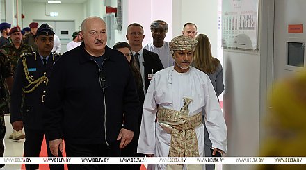 Александр Лукашенко рассчитывает, что порт и СЭЗ "Сохар" станут надежной стартовой площадкой для кооперации с Оманом