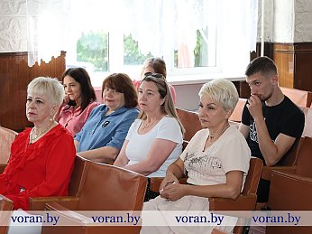 Безопасность на дорогах, в воде и в смартфоне. Единый день информирования проходит в Вороновском районе