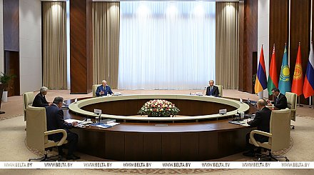 Хождение за три моря и подготовка к ВНС. Итоги недели Президента и подробности большой командировки