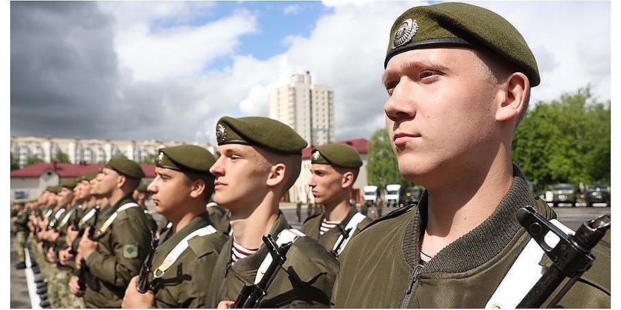 Поздравление Гродненского облисполкома и Гродненского областного Совета депутатов с Днем внутренних войск Республики Беларусь