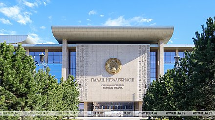 Александр Лукашенко присвоил генеральские звания