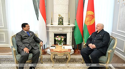 Александр Лукашенко провел встречу с Президентом Индонезии Прабово Субианто