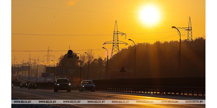 Вождение при ярком солнце. В Госавтоинспекции дали несколько советов