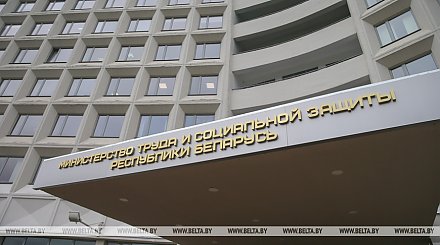 Кому из получателей соцвыплат не нужно открывать базовый счет