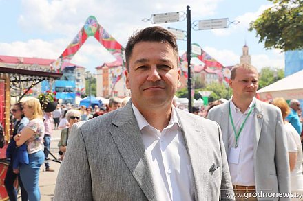 Виктор Пранюк, заместитель председателя облисполкома: "Фестиваль дарит чувство единства, и это прекрасно"