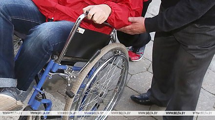В Минтруда напомнили о новшествах в назначении пособия по уходу за инвалидами I группы и пожилыми