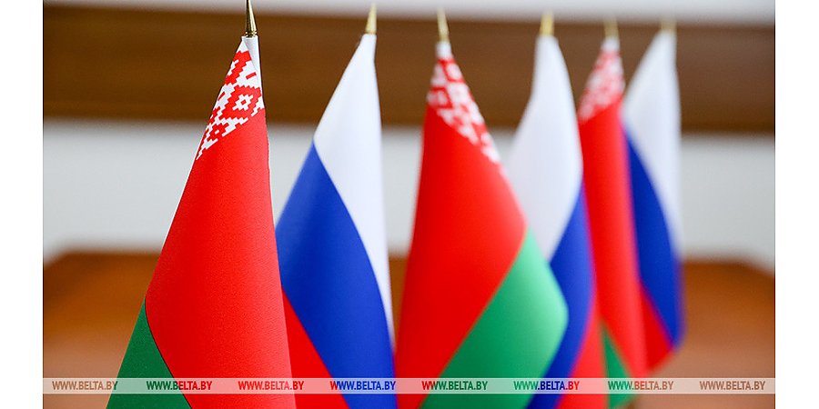 Главы правительств Беларуси и России обсудили реализацию совместных проектов в промышленности и энергетике 