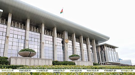 Сельское хозяйство, проекты управделами, учения "Запад-2025" и залеты БПЛА. Александр Лукашенко заслушал ряд докладов