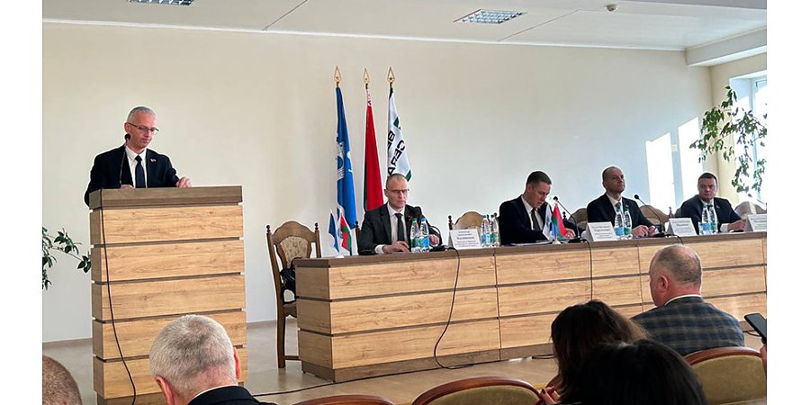 Чтобы сделать среду комфортнее. В Минстройархитектуры обсудили мероприятия Года благоустройства