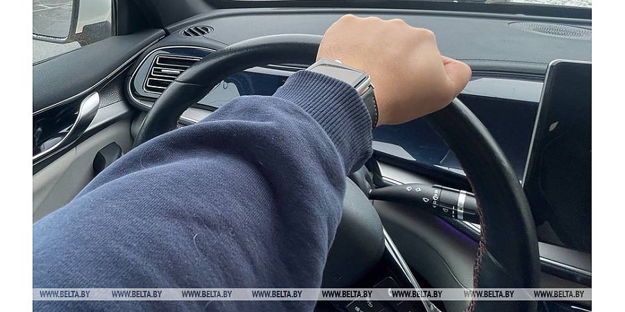 Минздрав скорректировал перечни заболеваний и противопоказаний, препятствующих управлению авто