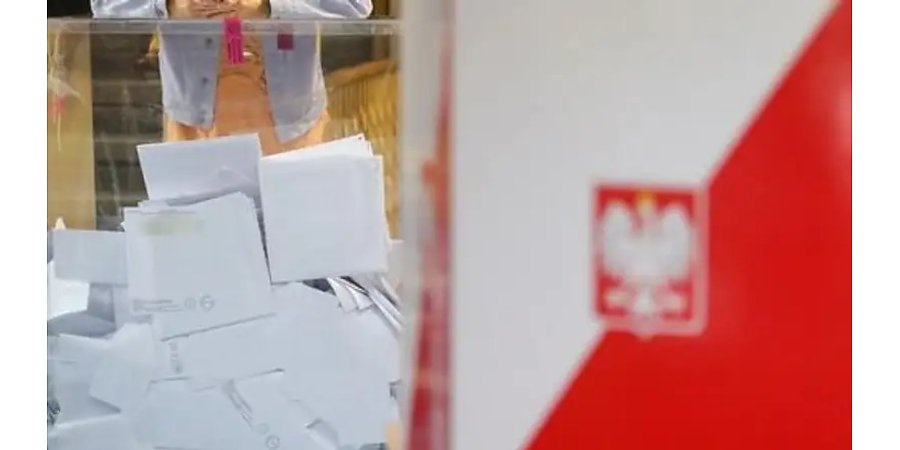 Эксперт назвал нынешнюю президентскую кампанию в Польше "крайне грязной"