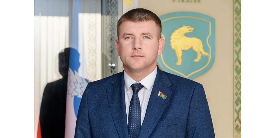 Дмитрий Захарчук, председатель Волковысского райисполкома, член Совета Республики Национального собрания Республики Беларусь: «Женщина – душа и сила нашей страны»