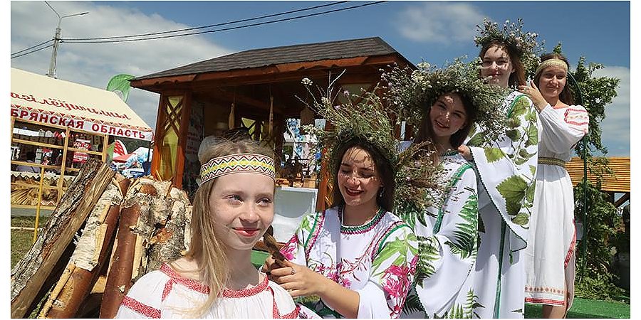 Ярко, вкусно и с национальным колоритом "Купалье" в Александрии встречает гостей