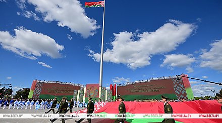 Александр Лукашенко: национальные символы укрепляют единство белорусского народа и сподвигают на великие свершения