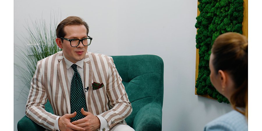 Врачи чаще носят очки, потому что линзы вредны? Рассматриваем популярный миф