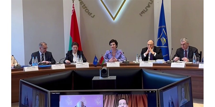 Ученые и практики из шести стран обсуждают вопросы права на конференции в Гродно