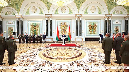 Александр Лукашенко о гибридной войне против Беларуси: на любые агрессивные выпады готовы дать самый жесткий ответ