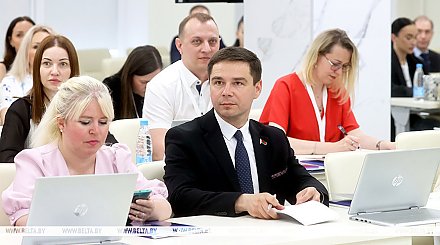 "Громко говорить правду". Какой посыл хотят донести эксперты на медиафоруме в Гомеле