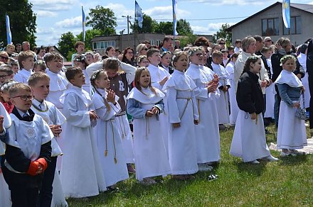 У санктуарыі Каралевы нашых сем'яў у Тракелях адбылося свята для дзяцей