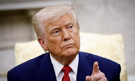 Дональд Трамп запретил въезд в США гражданам 12 стран и ввел частичные ограничения для жителей еще 7 государств