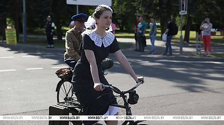 Тоже была суббота, люди отдыхали. Атмосферу последнего мирного дня 1941 года воссоздали в Бресте