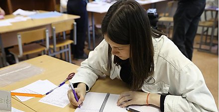 Некоторые школьники смогут поступить в вузы и лицеи Беларуси без экзаменов