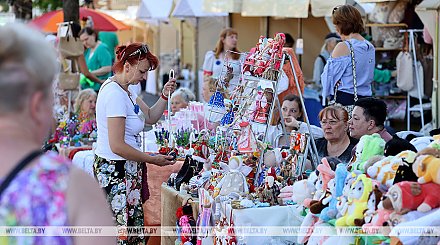 Вытинанка, ковка, танцы. Что интересного представят на открытых площадках "Славянского базара" 