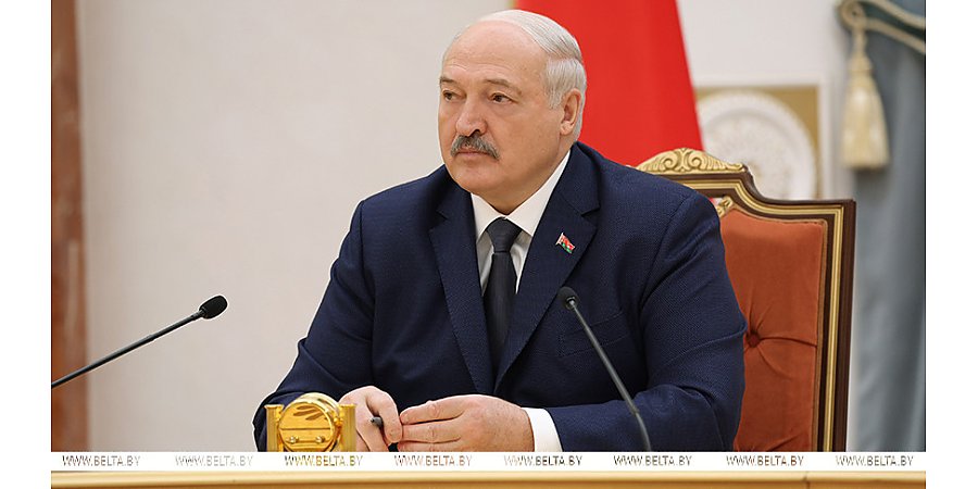 Подготовка к ВНС, окормление конфессий и задачи для микроэлектроники. Итоги недели Президента