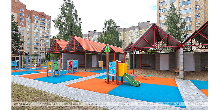 Стандарт - 10,5, в городах-спутниках - 12. От чего зависит время работы детских садов в Беларуси