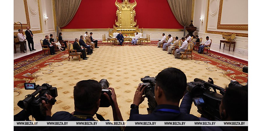 Александр Лукашенко: в Беларуси есть все, чтобы технологически Мьянма могла подняться на ступень выше
