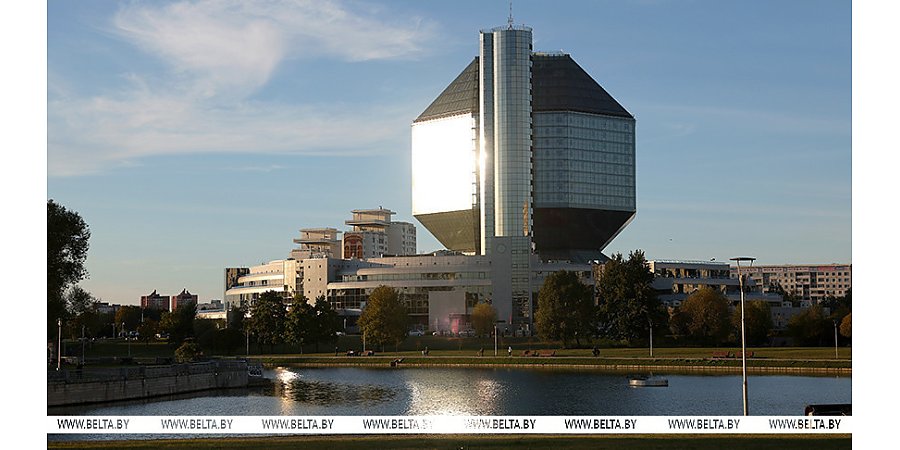 Риск, который оправдался: почему Александр Лукашенко назвал Национальную библиотеку "ответом современности"