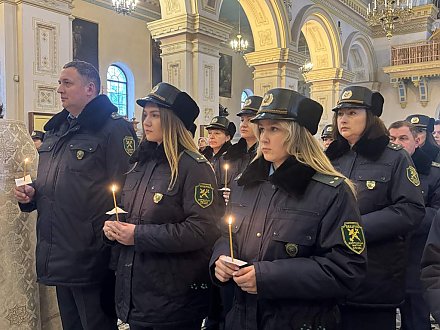 В Кафедральном соборе Покрова Пресвятой Богородицы города Гродно совершили благодарственный молебен для гродненских таможенников