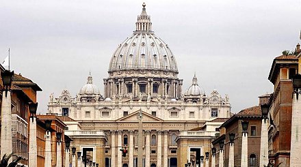 Делегация Беларуси во главе с Сергеенко прибыла для участия в церемонии похорон понтифика в Ватикане