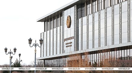 Александр Лукашенко заслушал доклады министра обороны и председателя КГБ