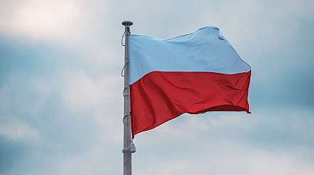 Исследование: все меньше поляков готовы помогать украинцам