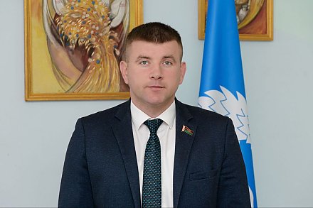 На прием к сенатору