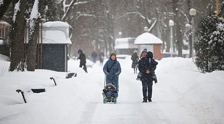 Небольшой снег и гололедицу прогнозируют сегодня в Беларуси