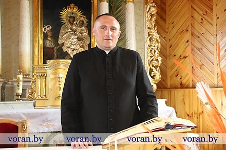 Ксёндз Вадзім Сурвіла : «Свята, што аб’ядноўвае сэрцы”