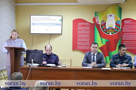 Экология, безопасность и подготовка к отопительному сезону. Единый день информирования проходит в Вороновском районе 