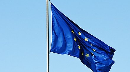 FT: Евросоюз планирует ввести пошлины на импорт ряда продуктов из США