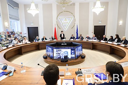 У Купалаўскім універсітэце завяршыўся першы дзень Міжнароднай навуковай канферэнцыі па гісторыі