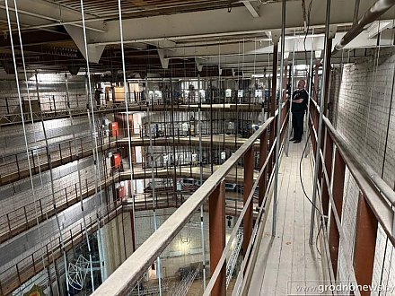 В Витебске обновили сцену концертного зала